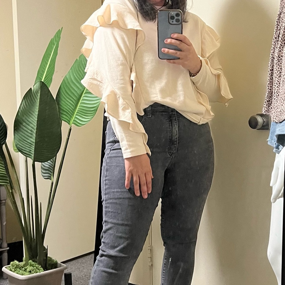 NWT - A new day cream ruffled sweater, various sizes / fall season